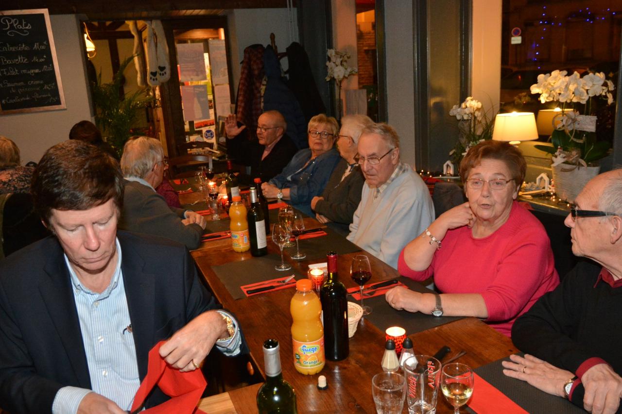 Un repas convivial après la conférence